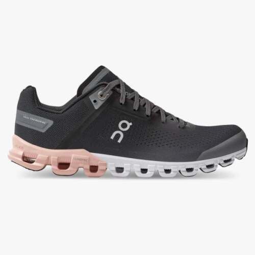 On Cloudflow Wide Women’s Running Shoes